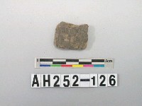 藏品(灰色泥質陶片)的圖片